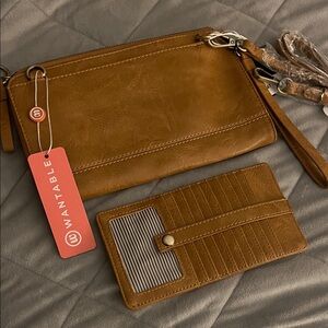 Convertible Wristlet with Wallet NWT